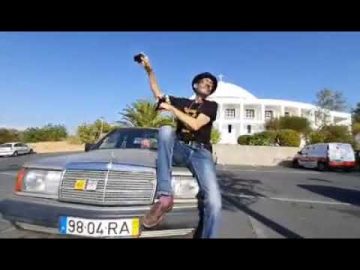 夜の生き物 – 引用符で囲む – カスタネットのホセ・マヌエル・フェレイラ