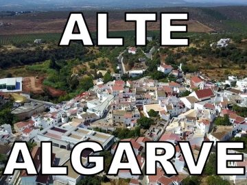 Sonstiges – Typisches Dorf an der Algarve